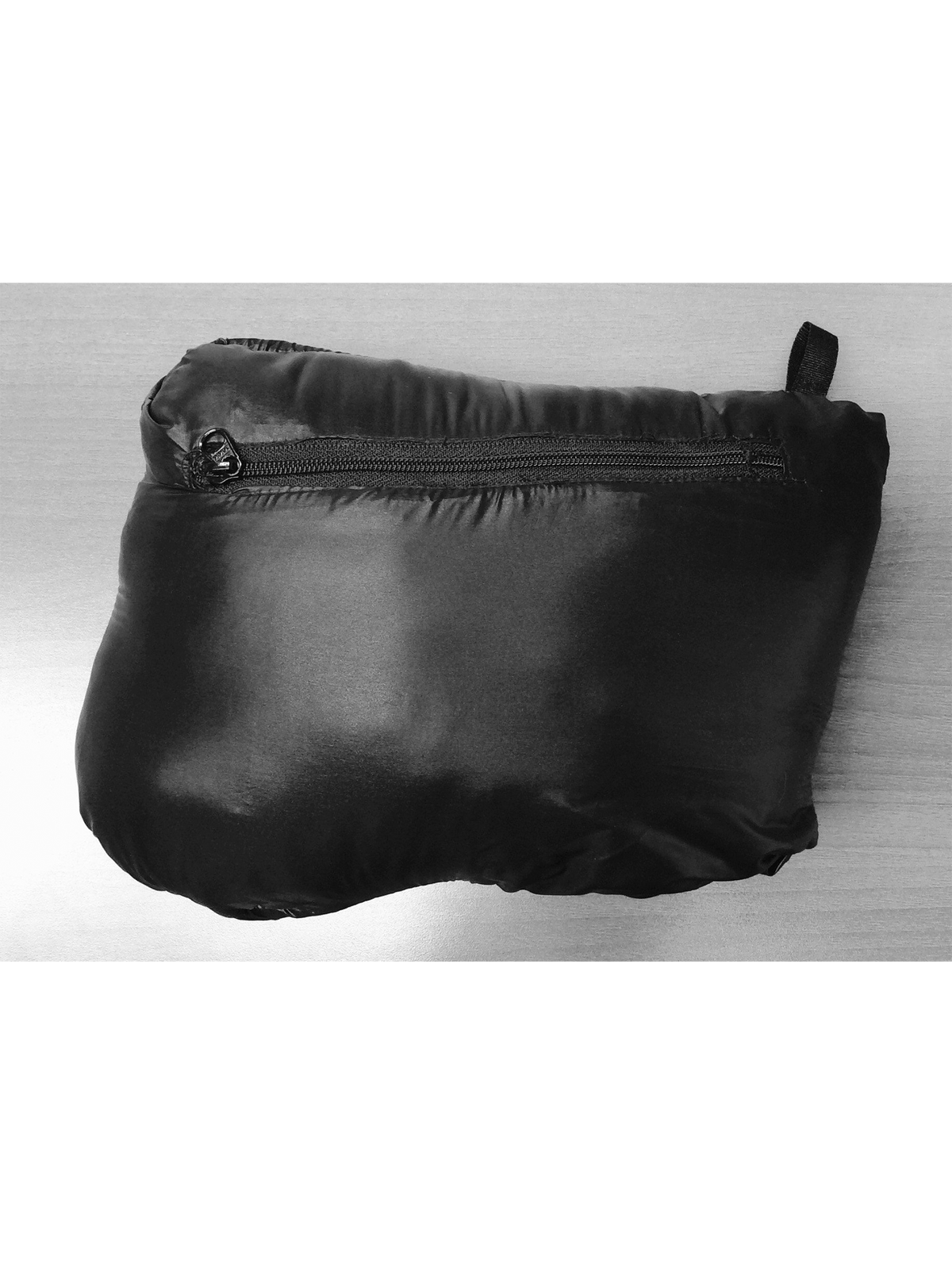 black packed puffer jacket